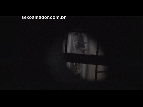 ❤️ 블론디는 중공 벽돌 뒤에 숨겨진 이웃 뱃사공에 의해 비밀리에 비디오에 녹화됩니다. 홈메이드 포르노 포르노에서 ko.sexafinkarasskaz.ru